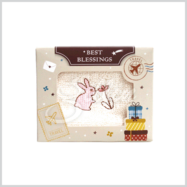 刺繡方巾小禮盒